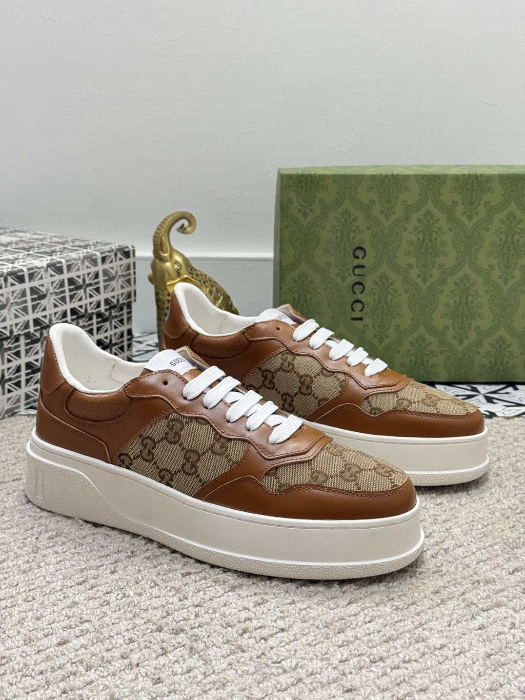 Gucci Patterned Low-Top Sneakers - Contrast Trim