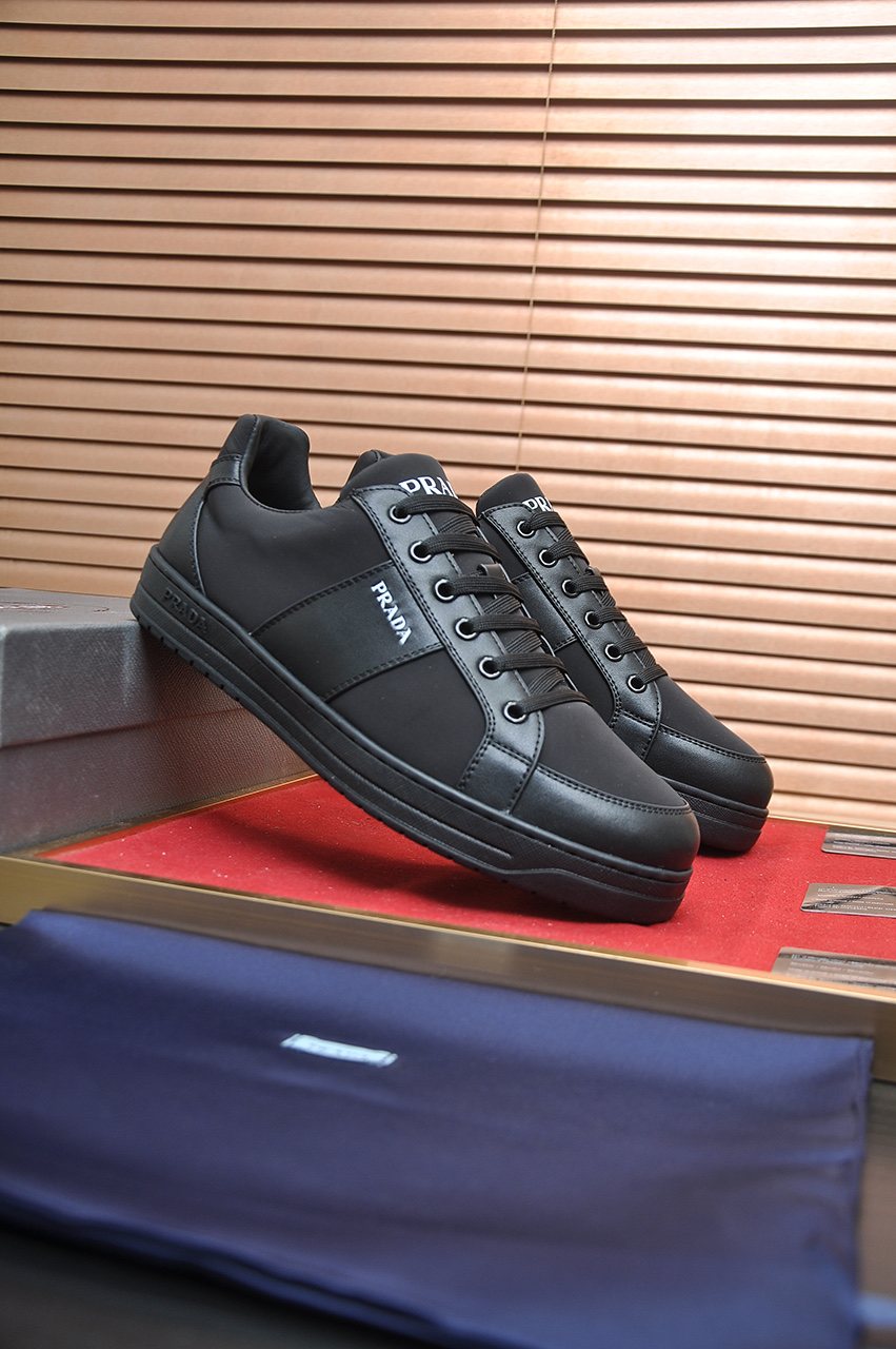 Prada Low-Top Leather Sneakers