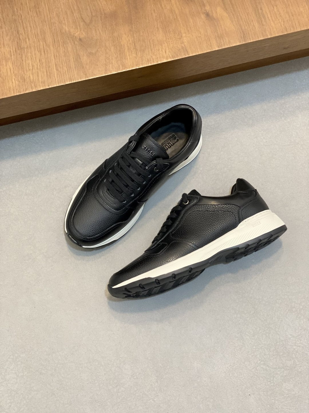 Zilli Men's Stitched Leather Sneakers