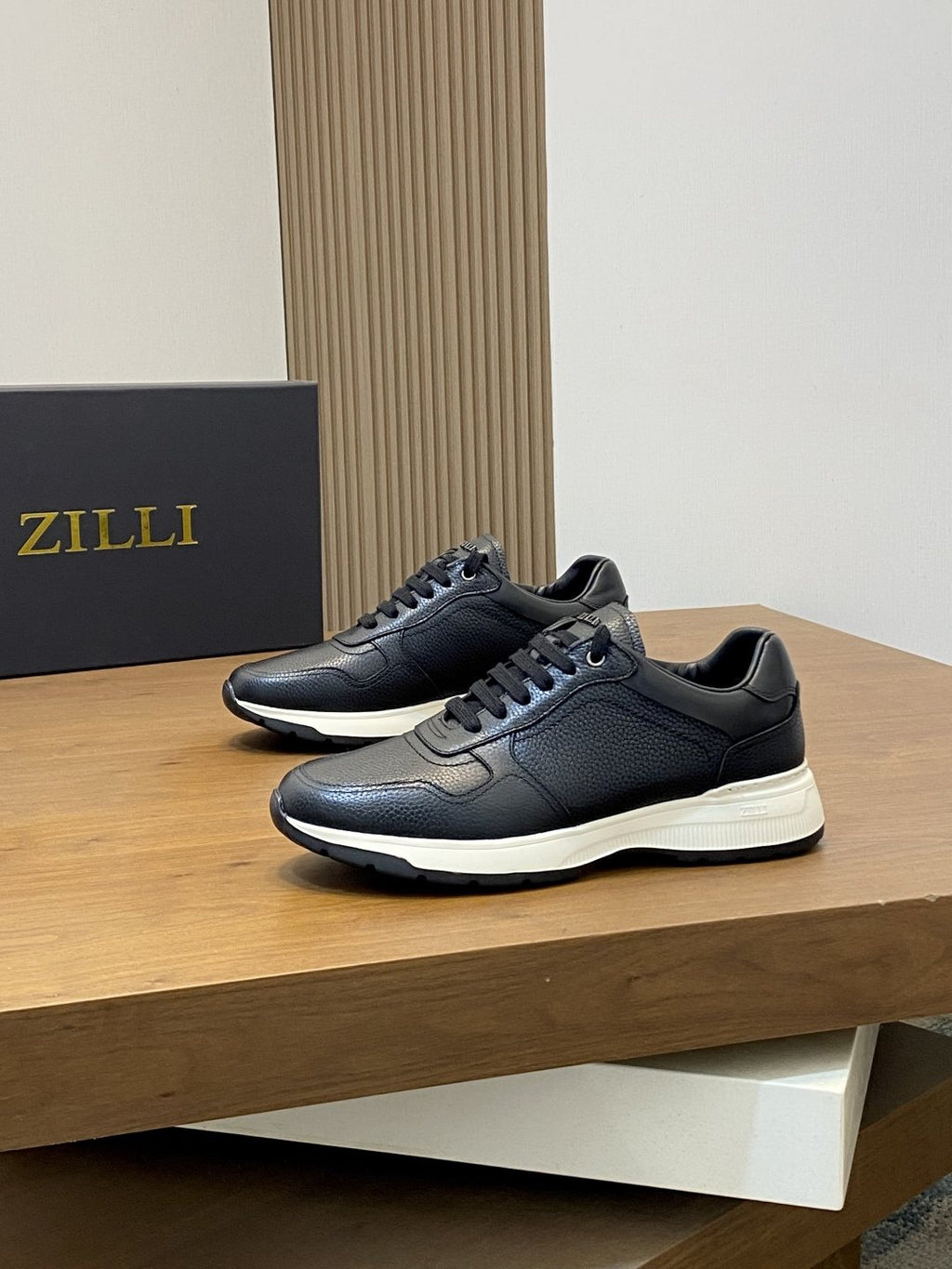 Zilli Men's Stitched Leather Sneakers