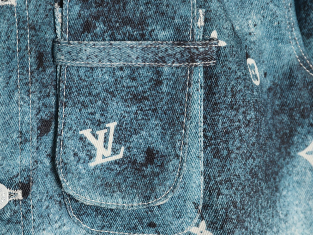 Louis Vuitton Galaxy-Style Monogram Gradient Denim Shirt Jacket - Blue and Cream